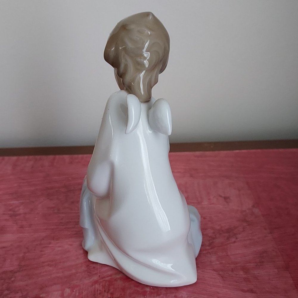 LLADRO Guardian Angel with Baby Jesus #635 - Picture 2 of 16